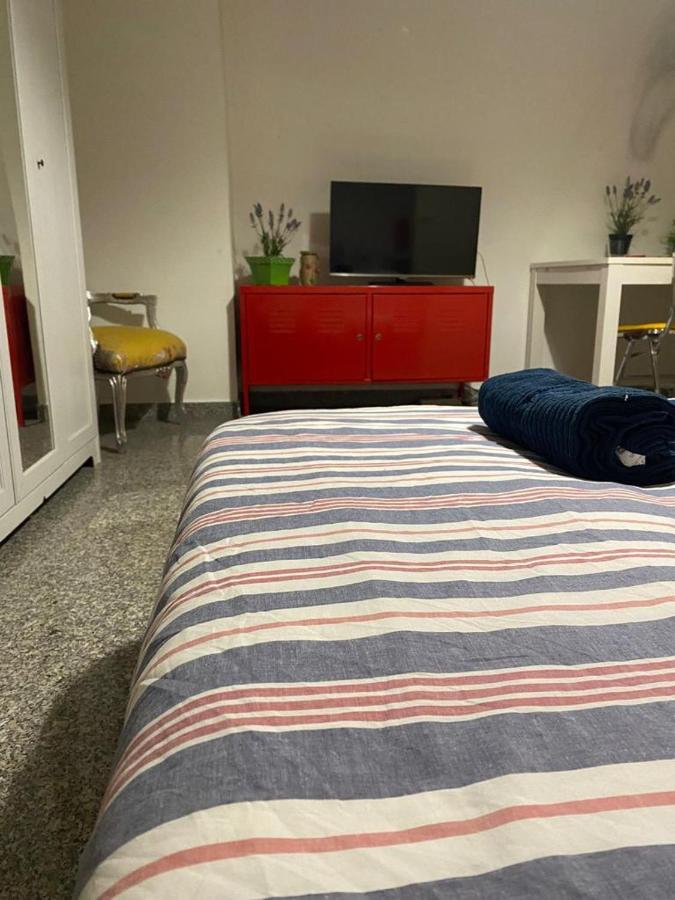 Little Flat - Bari Heart Apartment Luaran gambar